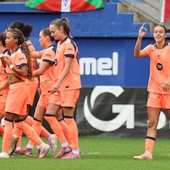 Serrajordi tira del Barça para golear al Alavés