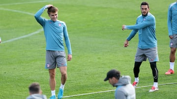 11/10/24 ENTRENAMIENTO ATLETICO DE MADRID
BARRIOS GRIEZMANN Y KOKE