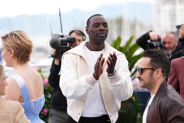 El miembro del jurado, el actor Omar Sy durante la sesión fotográfica del jurado.