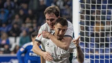 Oviedo 0 - Huesca 3: resumen, goles y resultado del partido de LaLiga Hypermotion 2024
