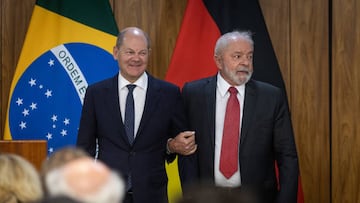 Luiz Inacio Lula da Silva, Brazil's president, right, and Olaf Scholz, Germany's chancellor, during a meeting at Planalto Palace in Brasilia, Brazil, on Monday, Jan. 30, 2023. Lula turned down a German request to send ammunition to Ukraine as part of the international effort to help Kyiv repel the Russian invasion. Photographer: Arthur Menescal/Bloomberg via Getty Images