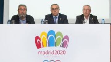 Alejandro Blanco, flanqueado por Cándido Méndez e Ignacio Fernández Toxo.