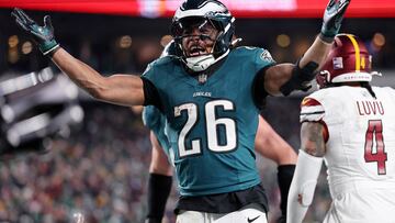 Jalen Hurts se deshace en elogios para Saquon Barkley