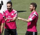 Real Madrid se enreda con Valencia y Barcelona celebra