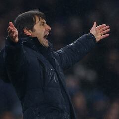 El Milan seca a Conte