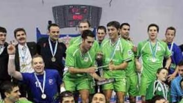 <b>CAMPEONES.</b> El Interviú Boomerang se ha proclamado recientemente campeón de la Copa Intercontinental.