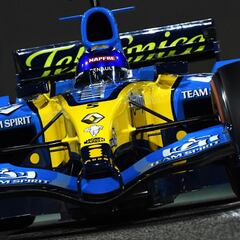 Alonso vuelve a enamorar