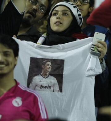 Ambientazo previo al Real Madrid-Milán