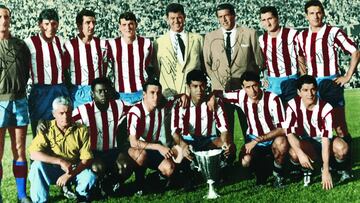 CINCUENTA AÃOS DE LA COPA DE EUROPA
TOMO 1
II RECOPA DE EUROPA 1962 FINAL
ATLETICO DE MADRID FIORENTINA
FORMACION DEL CAMPEON DE LA RECOPA