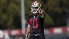 El gerente general de los 49ers, asegur&oacute; que debido al pasador novato, Jimmy-G se ha lucido durante el training camp.