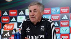 MADRID, 26/05/2023.- El entrenador del Real Madrid, Carlo Ancelotti, da una rueda de prensa tras dirigir un entrenamiento del equipo en Valdebebas este viernes para preparar su partido de la 37ª jornada de LaLiga Santander contra el Sevilla. EFE/ J.J. Guillén
