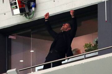 Simeone celebrates Atlético's Europa League semi-final win over Arsenal from the Wanda Metropolitano stands on Thursday.