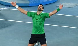 Djokovic nunca muere: undécima final en Australia y sueña con el 25º