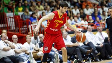 Spain's Santiago Yusta during the FIBA U20 European Championship Tournament basketball final Lithuania vs Spain in Helsinki, Finland on July 24, 2016. Lehtikuva/Roni Rekomaa/via REUTERS ATTENTION EDITORS - THIS IMAGE WAS PROVIDED BY A THIRD PARTY. EDITORIAL USE ONLY. FINLAND OUT. NO COMMERCIAL OR EDITORIAL SALES IN FINLAND. NO THIRD PARTY SALES. NOT FOR USE BY REUTERS THIRD PARTY DISTRIBUTORS.
