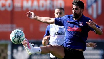 Diego Costa, en un entrenamiento del Atl&eacute;tico.