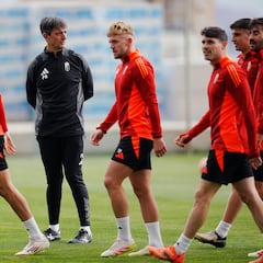 Pacheta comienza su cuenta atrás ante un Depor casi de vacaciones