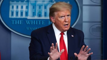 U.S. President Donald Trump addresses the daily coronavirus task force briefing at the White House in Washington, U.S., April 22, 2020. REUTERS/Jonathan Ernst