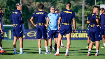 13/10/22   ENTRENAMIENTO DEL CADIZ
SERGIO GONZALEZ