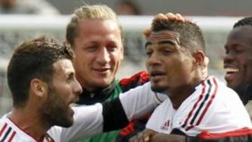 El Milán remonta un 3-0 con un hat-trick de Boateng