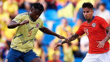 Duván Zapata y Erik Pulgar