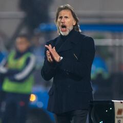 “Que venga otro DT, aunque esté saliendo del INAF… No sé, por último el ‘Mago’ Valdivia, cualquiera”