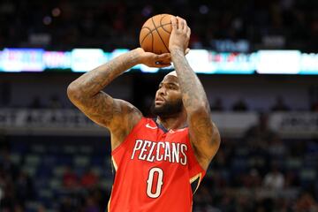 Fue de los más sonados de los últimos años. El mercado invernal, generalmente, no traspasa a estrellas de tanto calibre, y si lo hace es porque ya están lejos de su máximo nivel (como el caso de Shaq). Cousins llegó a los Pelicans junto a Omri Casspi a cambio de Buddy Hield, Tyreke Evans, Langston Galloway y las elecciones de New Orleans en primera ronda del Draft de 2017 y en segunda ronda en 2019. En 2018, se lesionó del tendón de Aquiles cuando estaba en el mejor (y más completo) momento de su carrera. Y adiós.