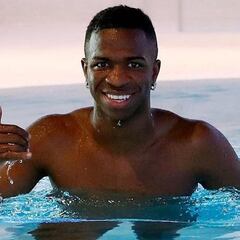 Vinicius: "A veces nos ponemos nerviosos al hablar con Zidane"