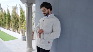 Jersey de cuello alto blanco para hombre