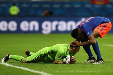 Yerry Mina y David Ospina.