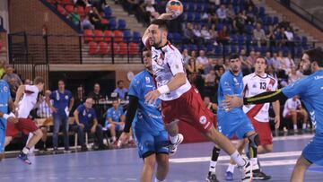 Imagen de un partido del Balonmano Ciudad de Logro&ntilde;o.