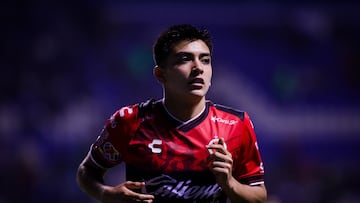 Gilberto Mora of Tijuana during the 13th round match between Puebla and Tijuana as part of the Liga BBVA MX, Torneo Apertura 2025 at Cuauhtemoc Stadium, on October 17, 2025 in Puebla, Mexico.