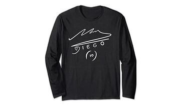 Maradona, en 10 productos: camisetas, documentales, pósters y más para recordar al astro argentino