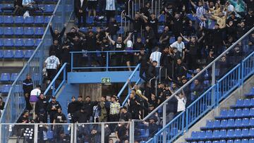 Aficionados del Málaga en Riazor.
