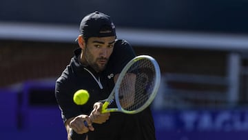 El tenista italiano Matteo Berrettini, durante el cinch Championships enThe Queen's Club de Londres.