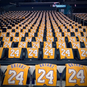 Las imágenes del espectacular homenaje a Bryant en el Staples