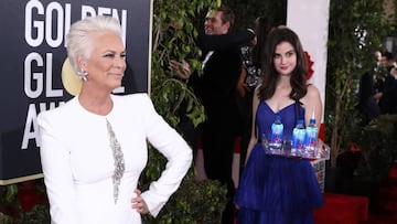 Fiji Water Girl se robó las cámaras en los Golden Globes