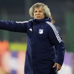 Alberto Gamero: “Ruiz tiene que seguir cosechando triunfos acá”