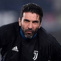 Buffon cumple 40 años y no piensa en retirarse...