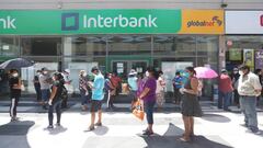 Qué ocurre si el beneficiario de un bono está preso o en el extranjero y no puede cobrarlo