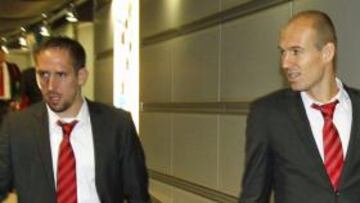 Robben critica a Ribéry por hablar de su futuro antes de junio