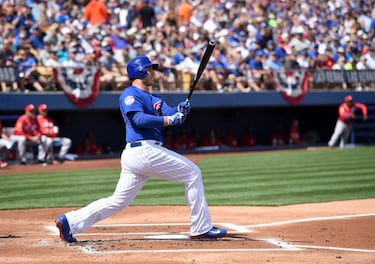 También hay casos de antivacunas en la MLB. El que fuera primera base de los New York Yankees, Anthony Rizzo, dio positivo a primeros del mes de agosto. Podría tratarse de un caso más en el mundo del deporte si el estadounidense no hubiera declarado meses antes que la vacunación era “una decisión de vida”, además de aclarar que él mismo se encontraba en una “propia investigación sobre la vacuna”.