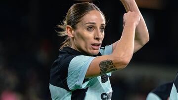 La locura de Esther no tiene fin