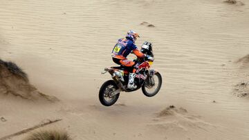 Sam Sunderland se quedó con el título de motos del Dakar