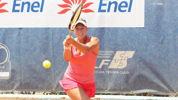 Alexa Guarachi salió del ranking WTA debido una larga lesión en la rodilla.