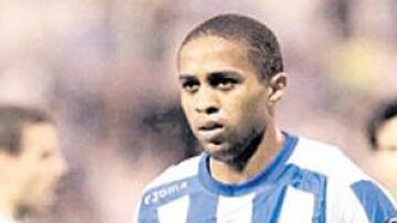 <b>CODICIADO. </b>El Chelsea tiene a Jorge Andrade como uno de sus objetivos prioritarios para este verano.