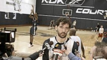 <b>LA GRAN INCÓGNITA. </b>Garbajosa apenas disfruta de minutos en el arranque de temporada de los Raptors de Toronto.