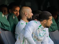 Amrabat, en el banquillo ante el Celta.