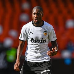 Jugadores que han defendido la camiseta del Atlético y Valencia