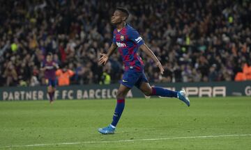 ¡¡MARCA ANSU FATI!! ¡Gran pase filtrado de Messi en diagonal para el canterano, que encara en velocidad hacia portería y bate a Aitor Fernández en el mano a mano!