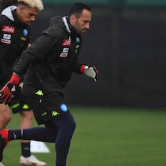 Ospina inicia su camino: Primer entrenamiento con Napoli
